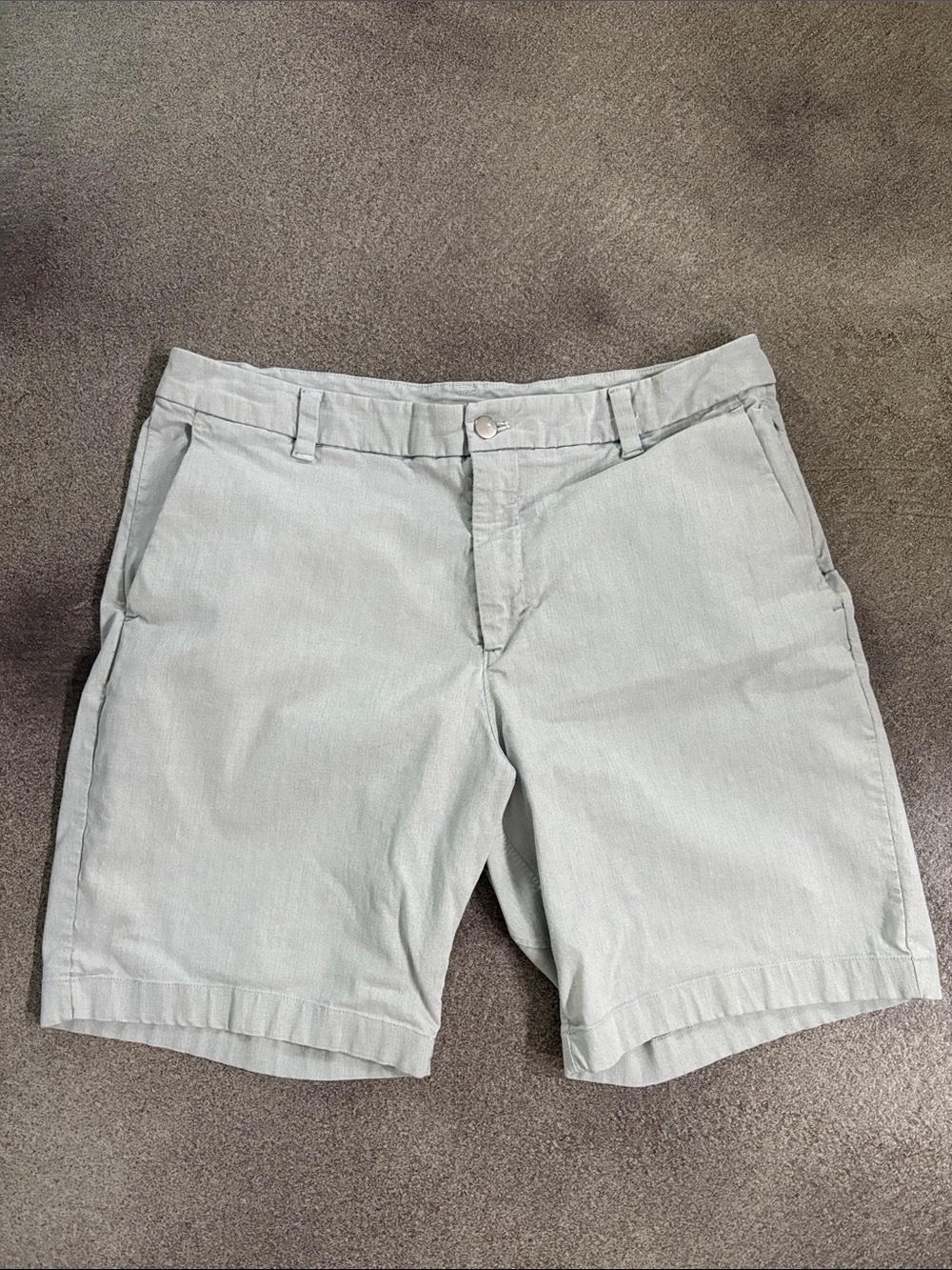 Lululemon Men's Light Gray Commission Shorts (36w)